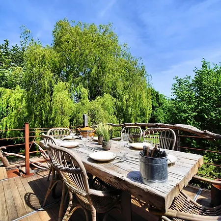 In Durbuy With Sauna & Garden, Cleaning Included *