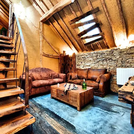 In Durbuy With Sauna & Garden, Cleaning Included Oppagne